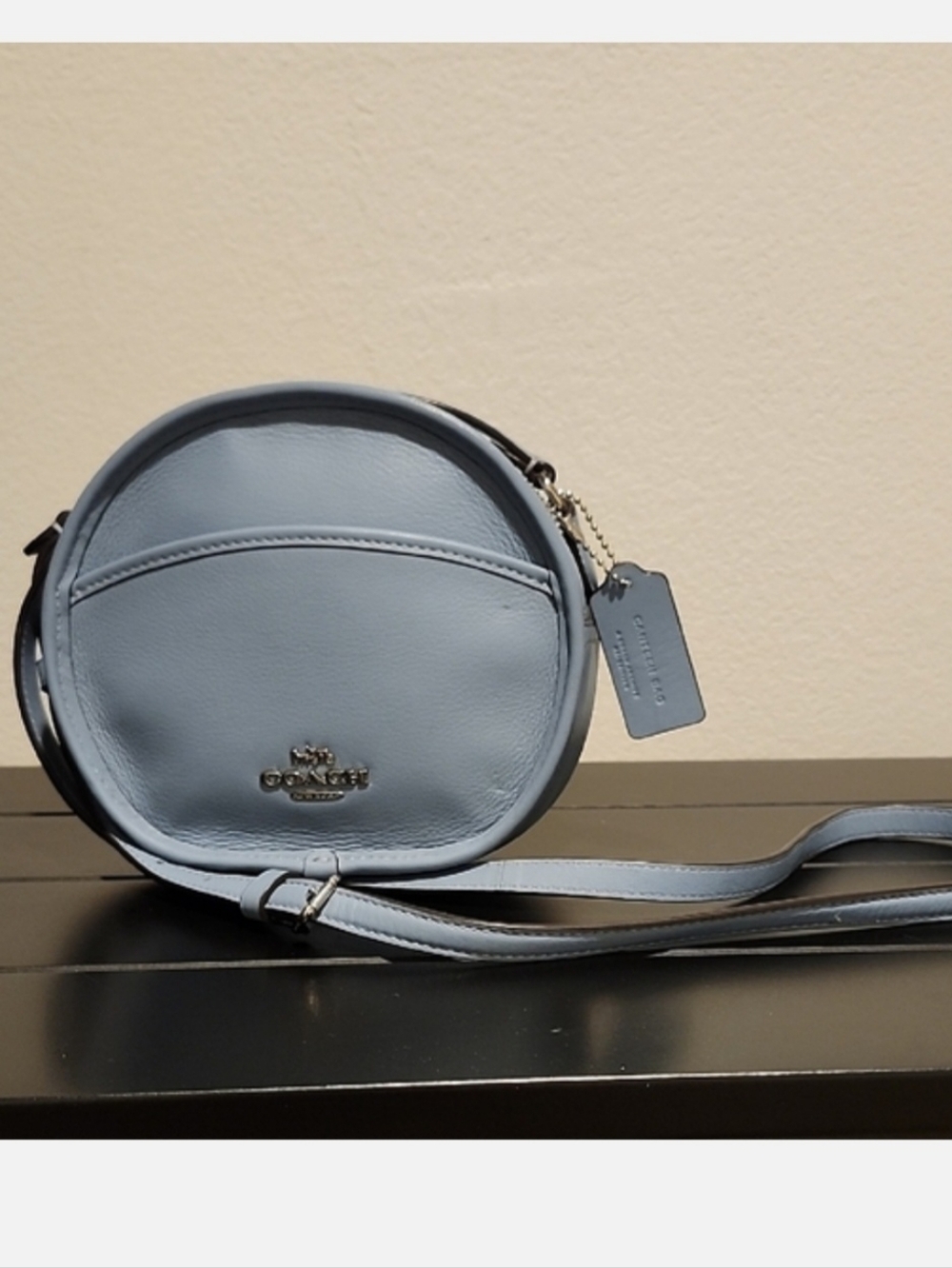 Coach Canteen Crossbody F27971 Blue Pebbled Leather Round Bag EUC